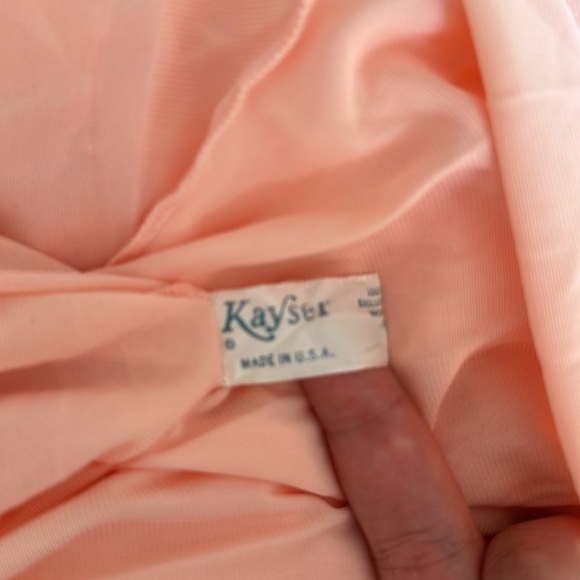 Vintage Peach Slip - Picture 6 of 9